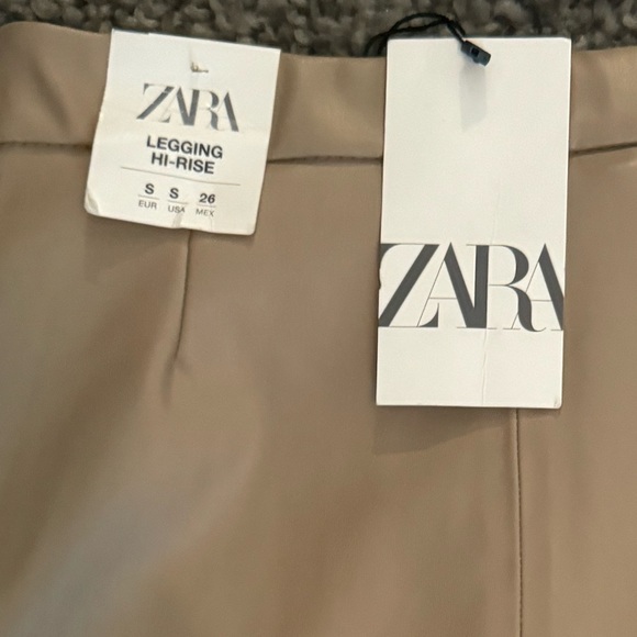 NWT Zara Faux Leather Hi-Rise Leggings Size Small - Picture 8 of 9
